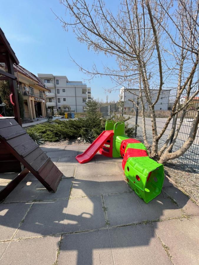 מלון Năvodari Ametist Casa Leului מראה חיצוני תמונה